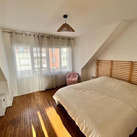 Les Appartements D'Ostende Calais Esterno foto