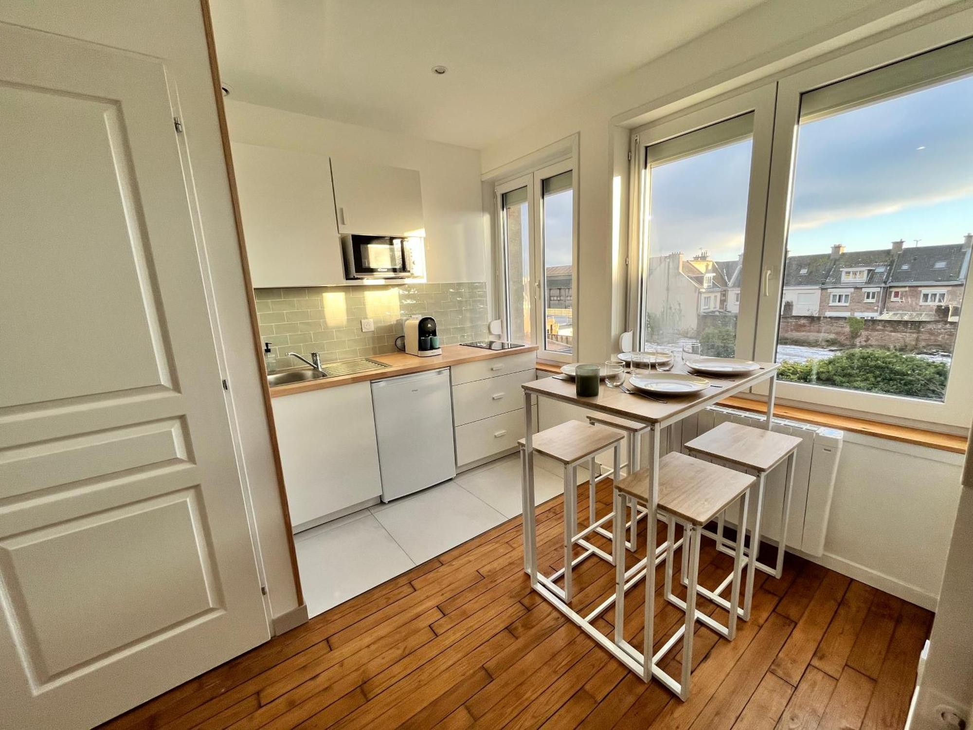 Les Appartements D'Ostende Calais Esterno foto