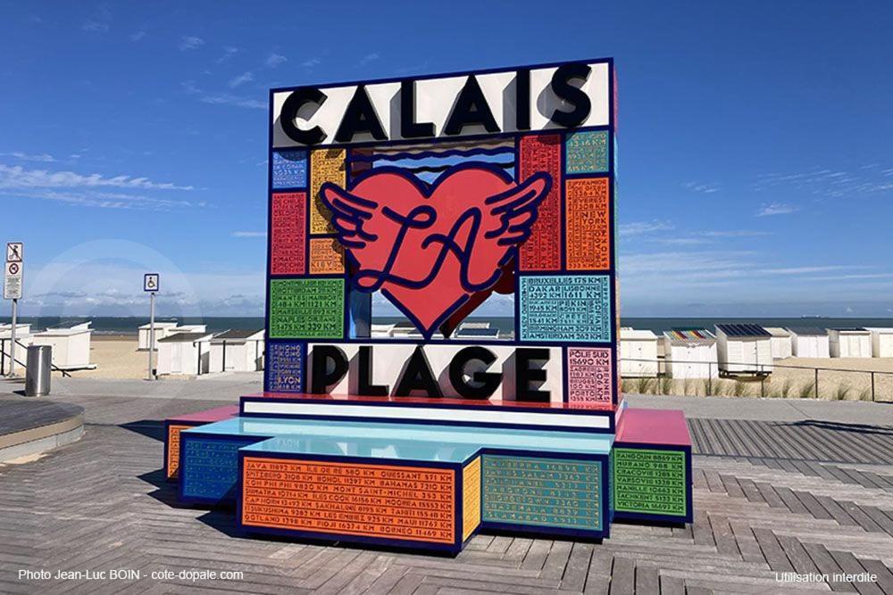 Les Appartements D'Ostende Calais Esterno foto